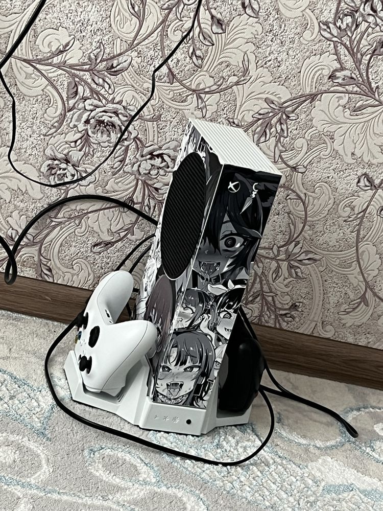 Xbox Series s консоль