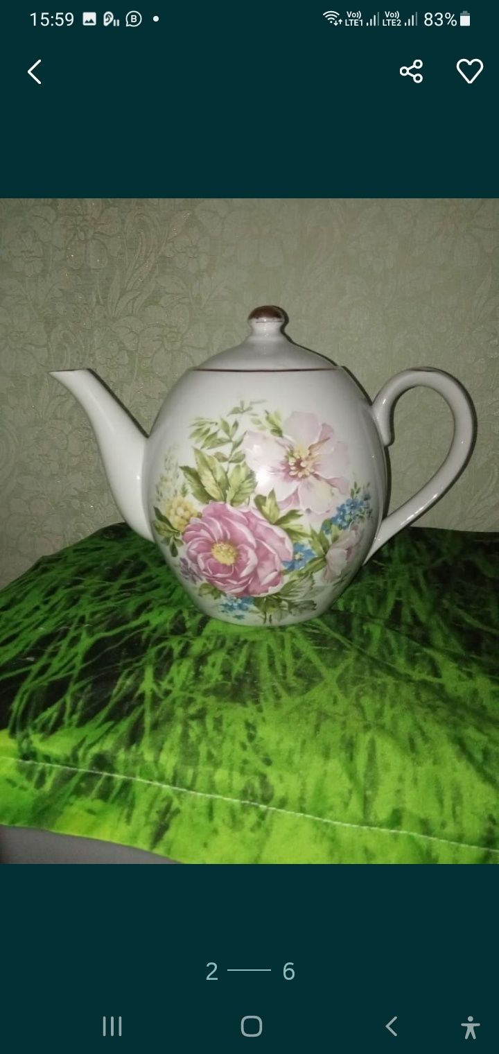 Советский фарфоровый чайник.