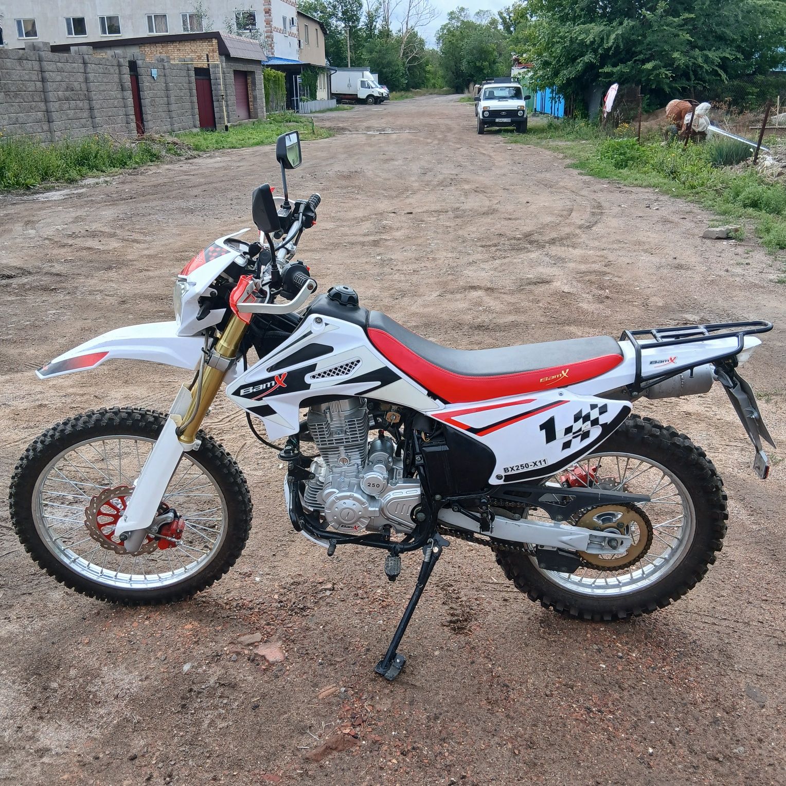 Мотоцикл эндуро  BamX 250куб