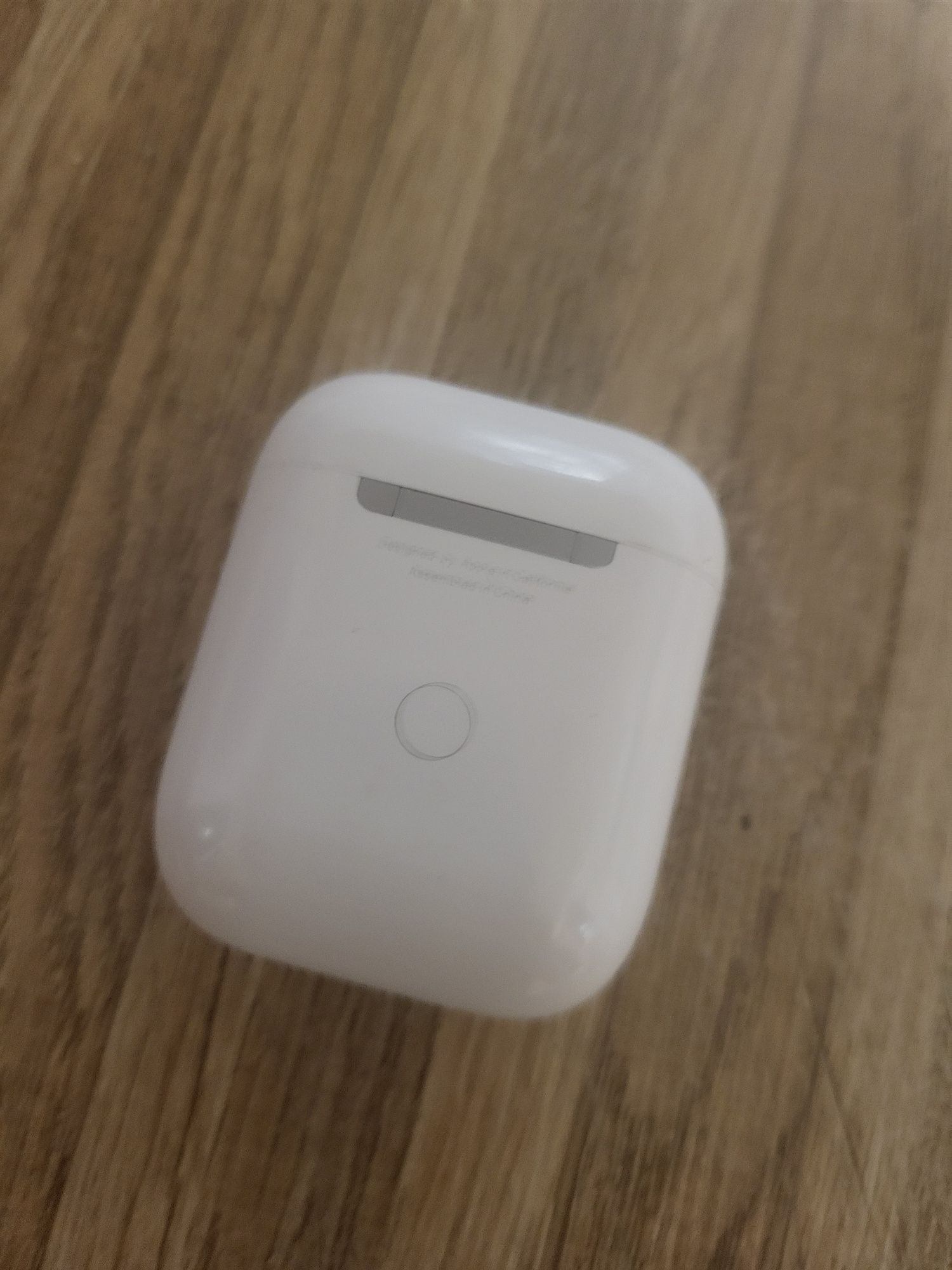 Кейс от airpods 2 оригинал