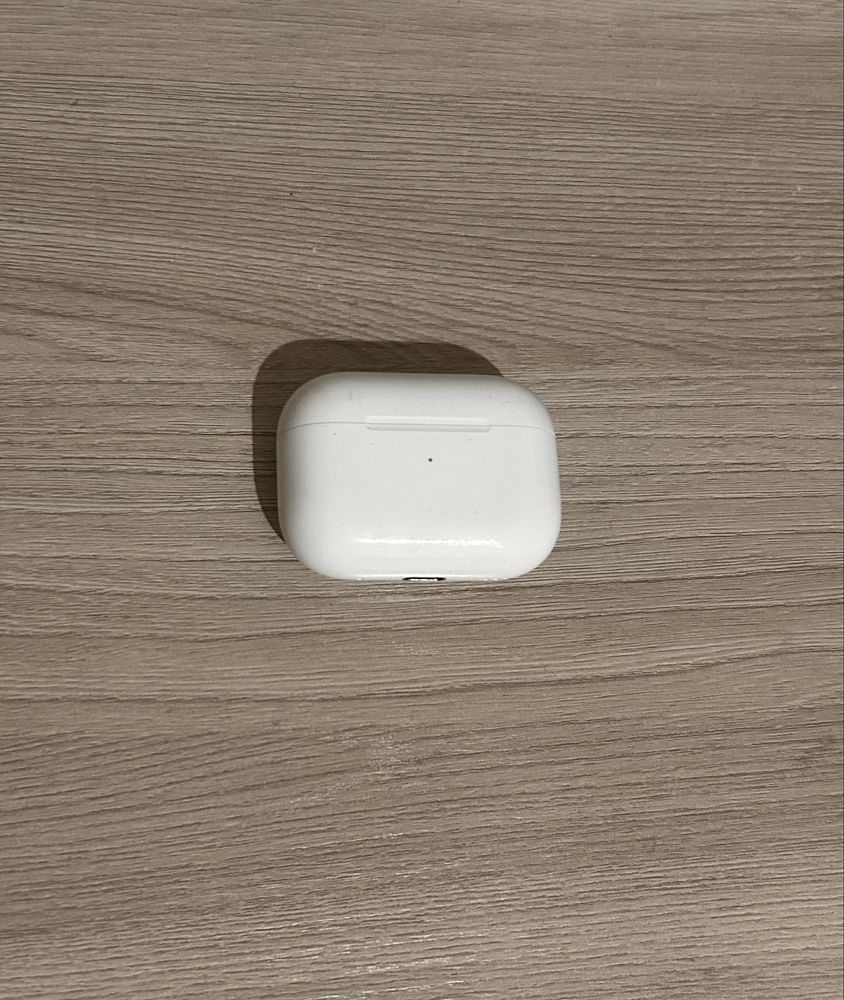 Кейс Apple AirPods Pro 2