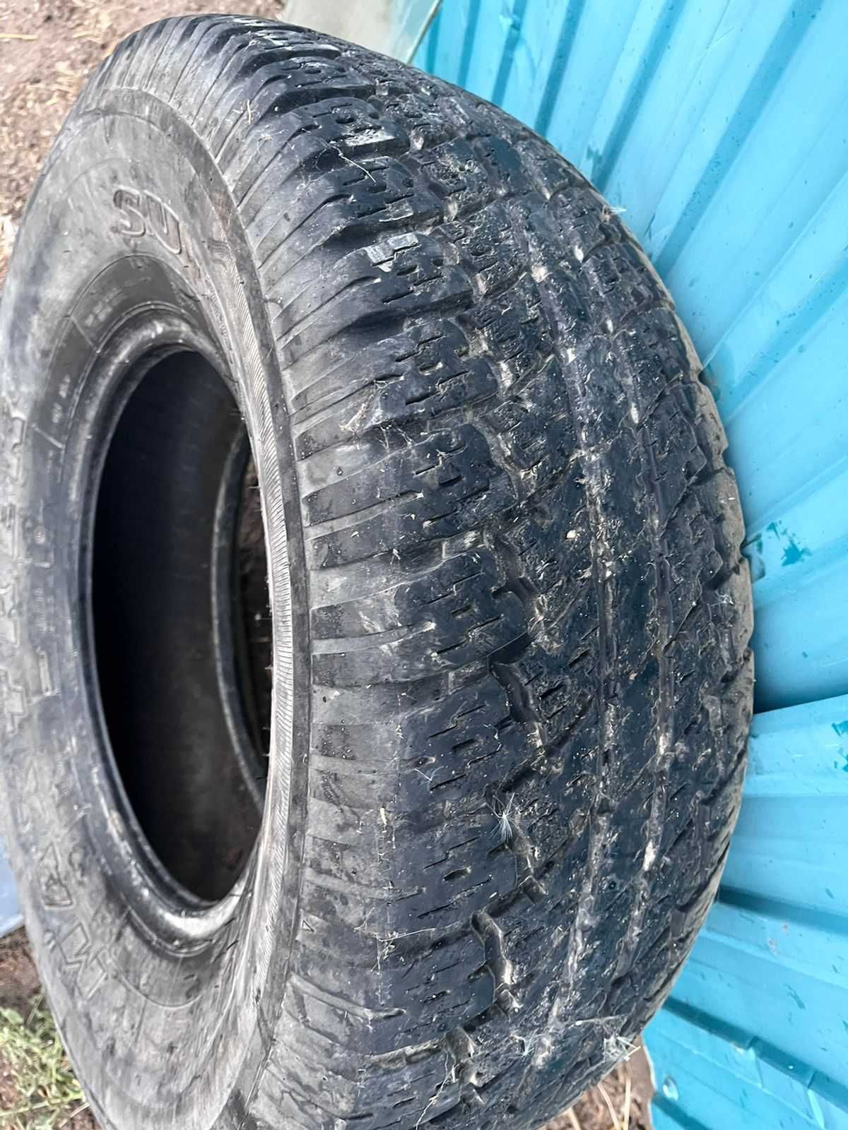 Шины 265/70/15...