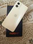 Продам телефон moto e13 в отличном состоянии