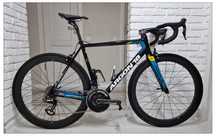 Топовый шоссейный велосипед Argon18 Astana Pro Team.