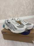Кроссовки Asics оригинал продам