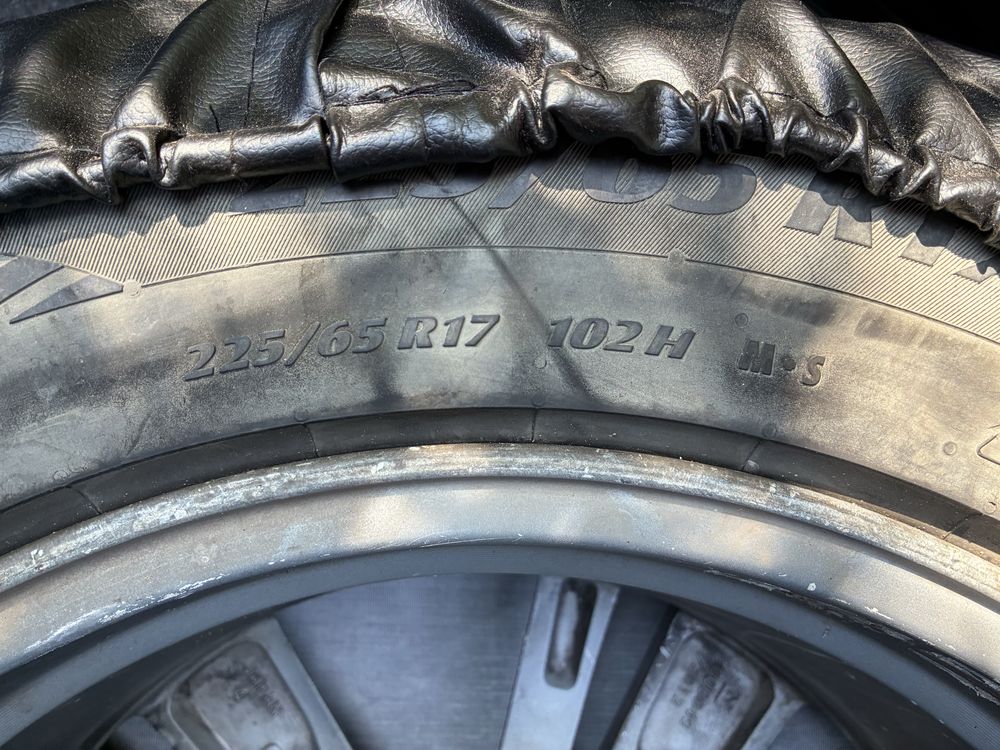 Запаска на тойоту и лексус р17
