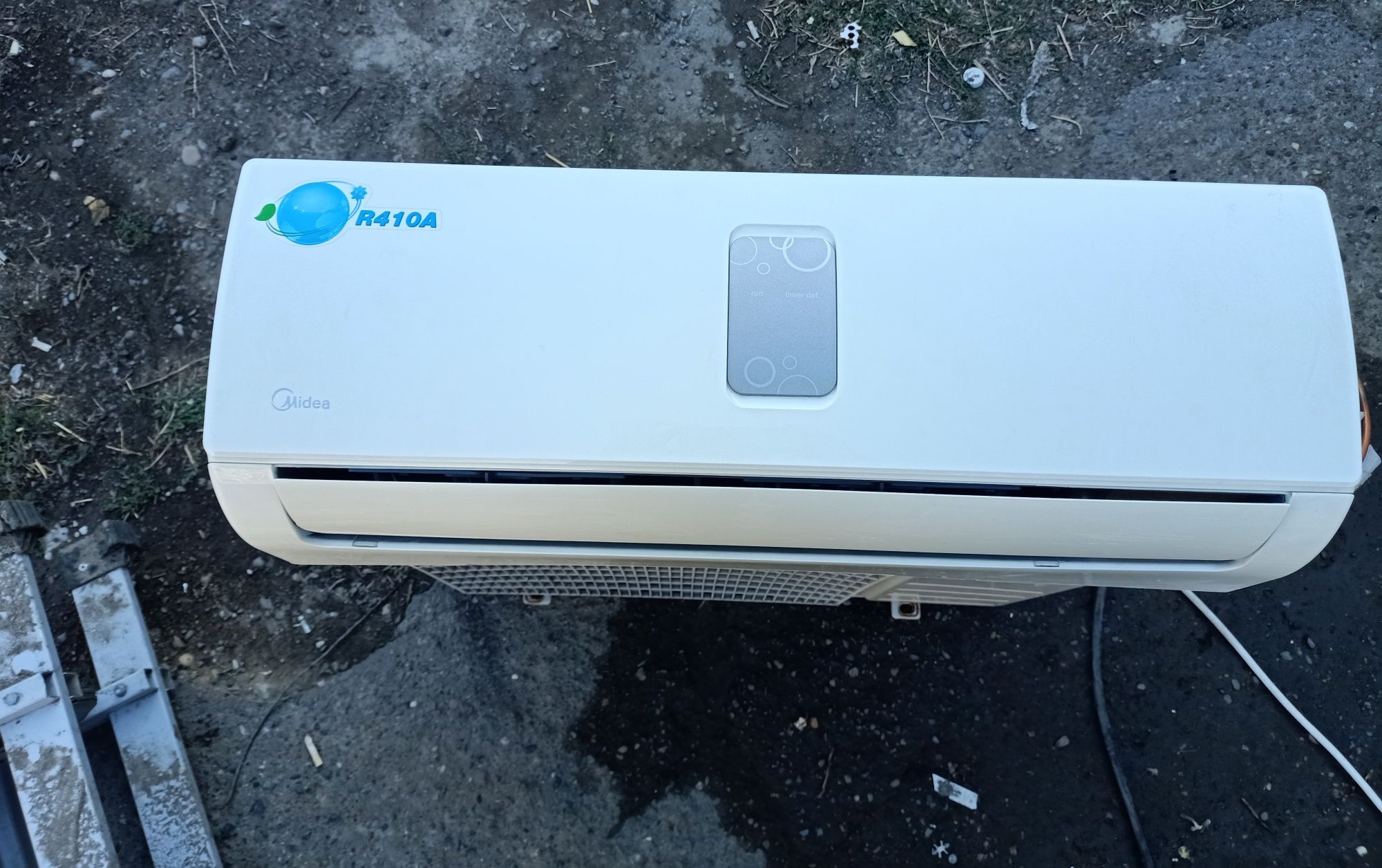 Продам кондиционер Midea