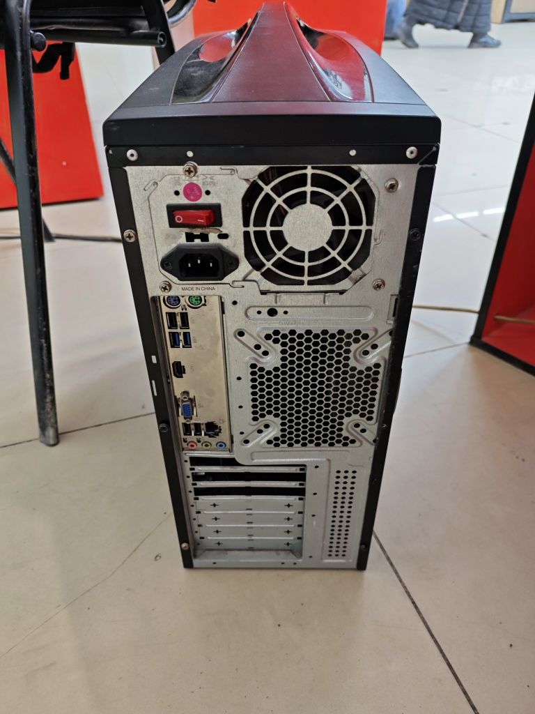 Настольный ПК Core-i5 3470 (монитор, клава, мышь)