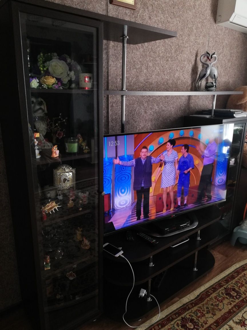 Продам стенку за 35000т