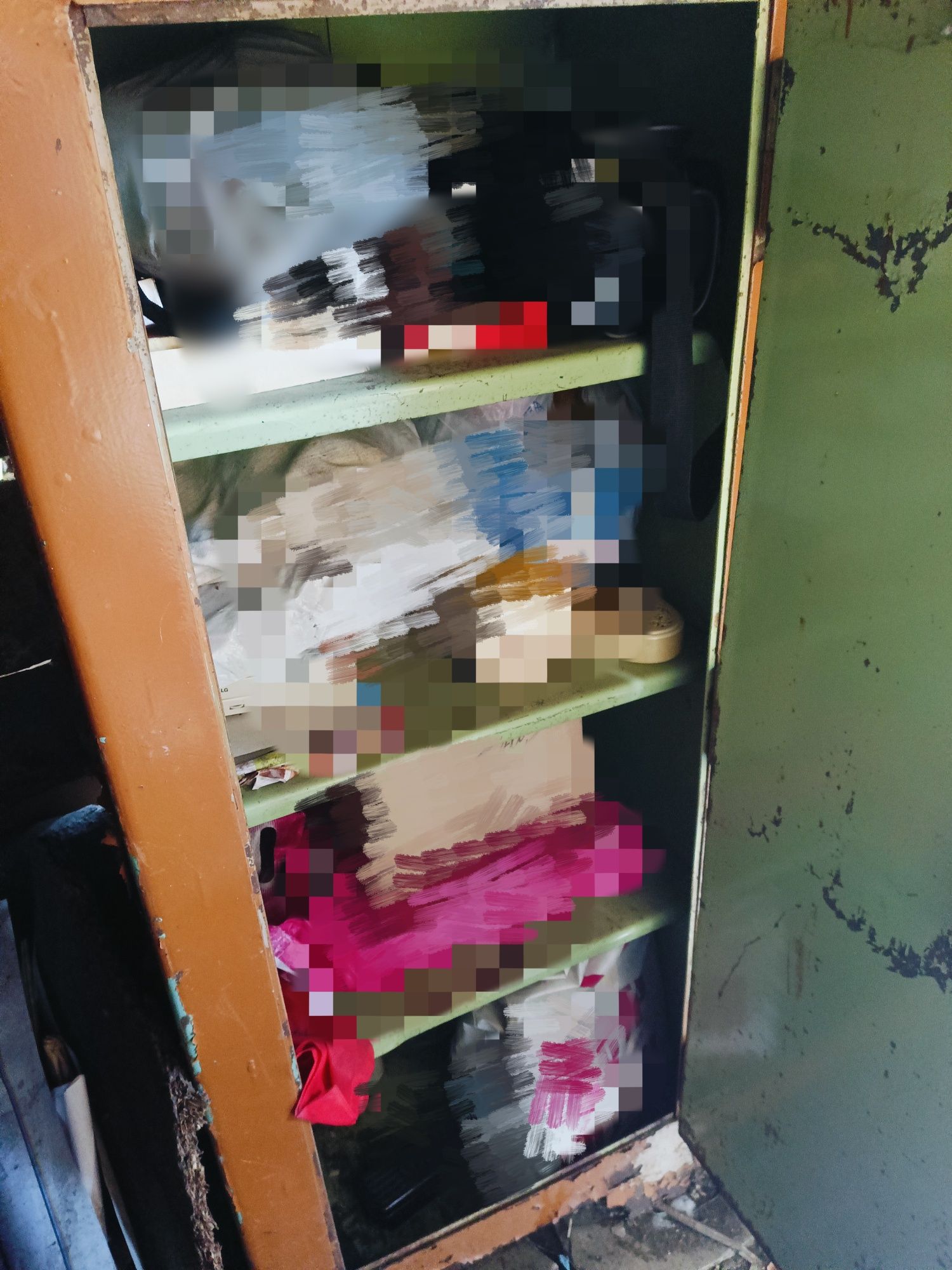 Продам сейф 165 см