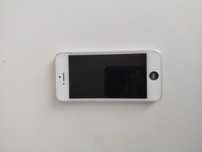 Продам iPhone 5s с повреждением