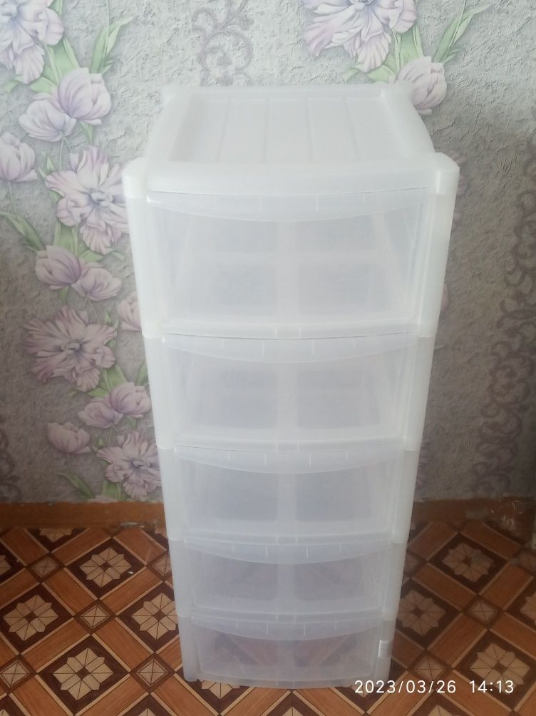 Продам комод пластиковый