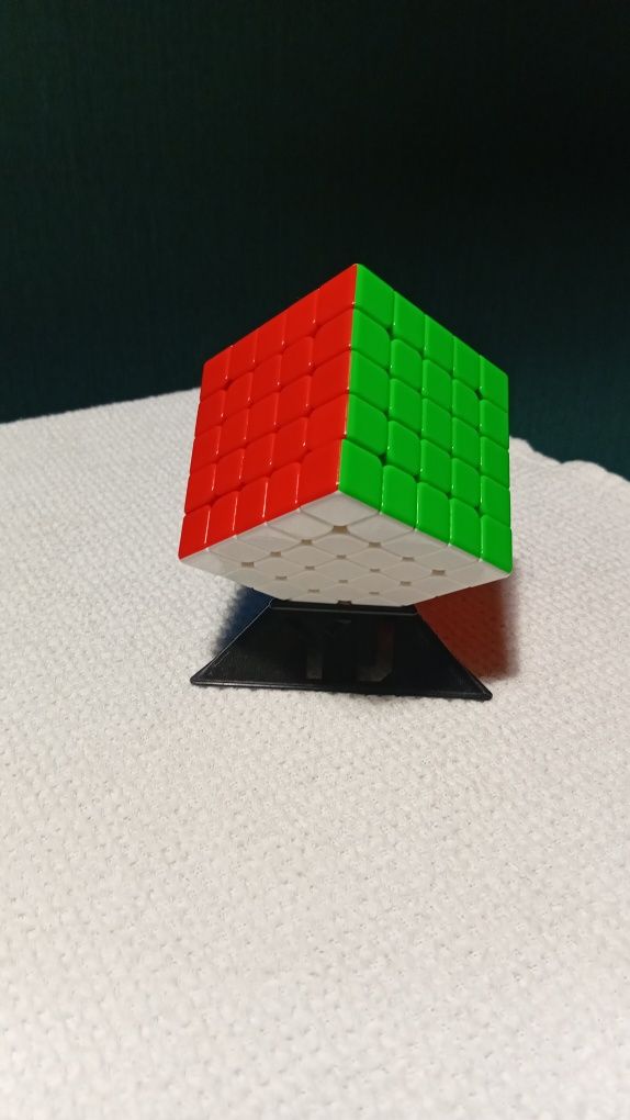 Кубик Рубика 5×5 YJ ZhiChuang Mini M — магнитный, отличное состояние