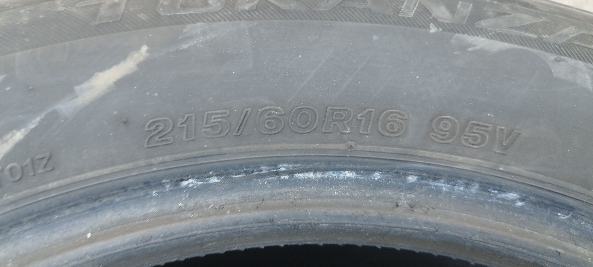 Продам 1шт летнюю шину 215/60/16