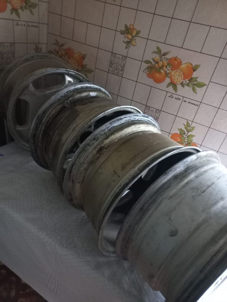 Продам диски на мерс рр 15