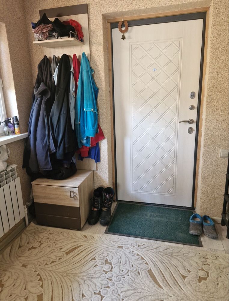 Продается дом на берегу Урала,п.Аксай
