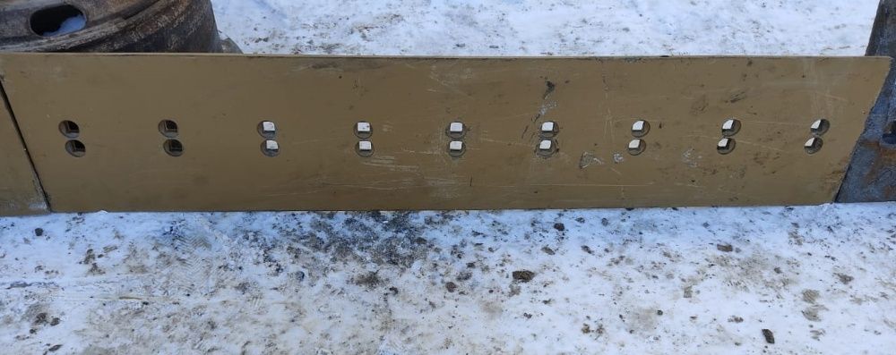Продаются ножи отвалов бульдозера