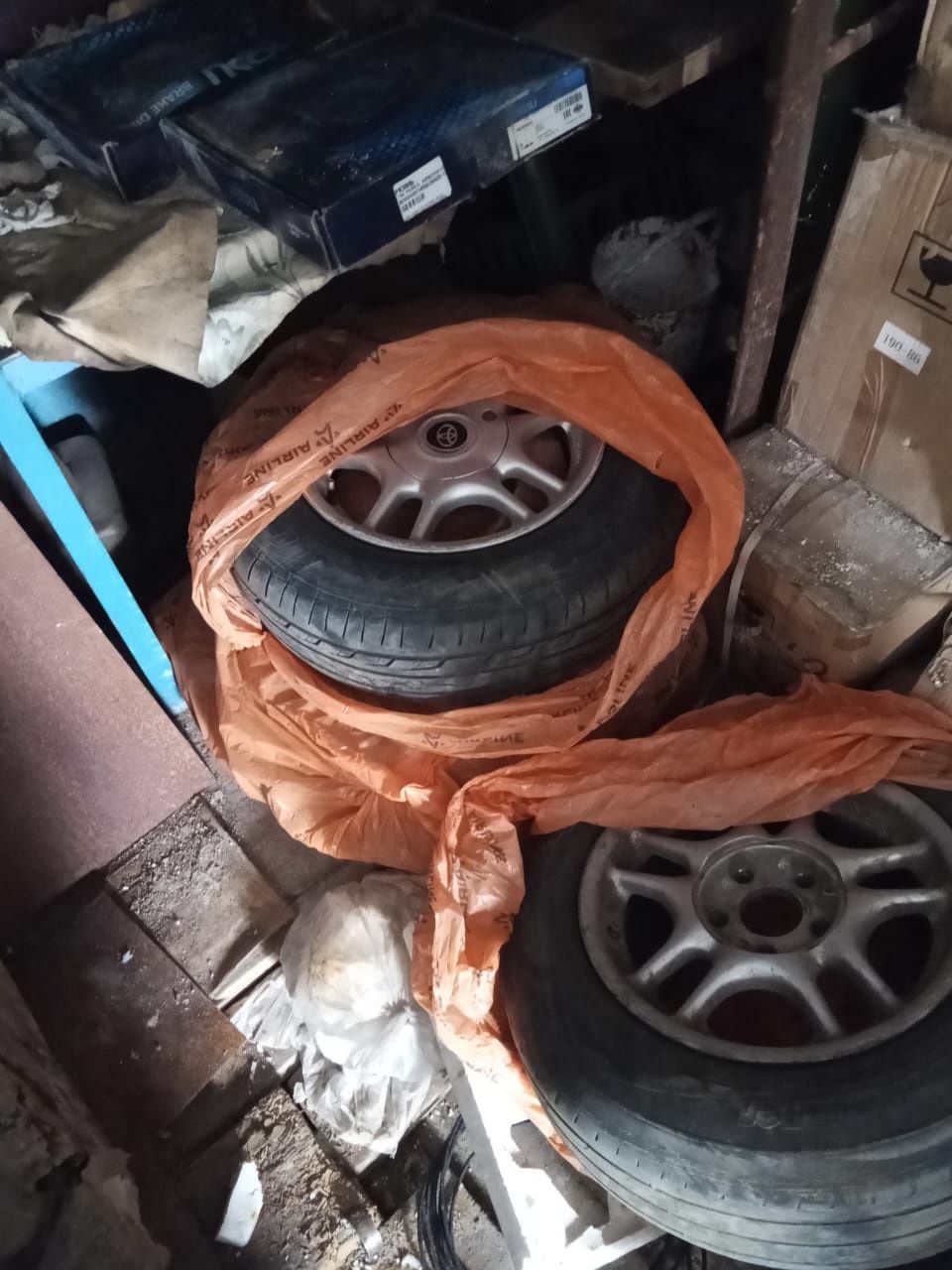 Продам авто запчасти