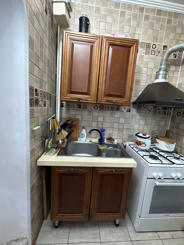 Кухонный гарнитур из дерева