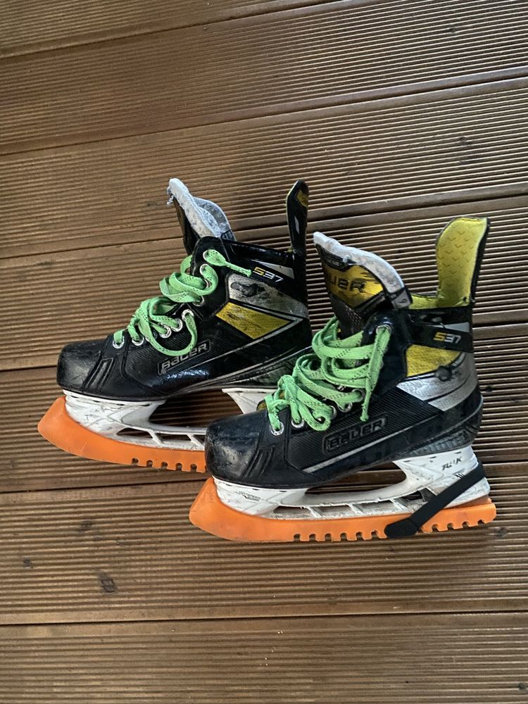 Коньки для мальчика bauer suprime s37
