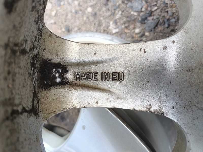 Продам оригинальные легкосплавные диски "RH" на БМВ.