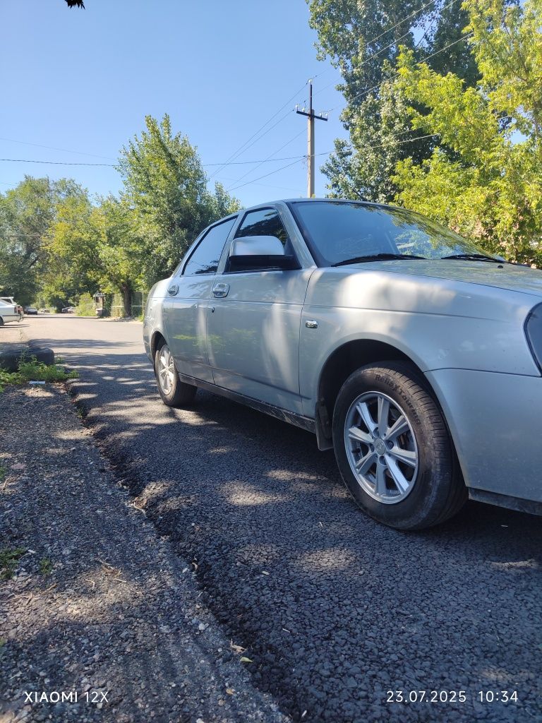 Продам lada priora