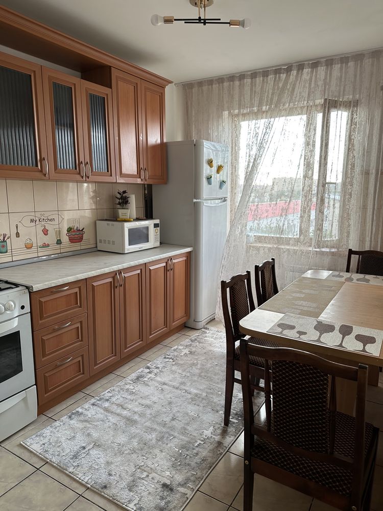 Сдам по суточно 2 ком квартира