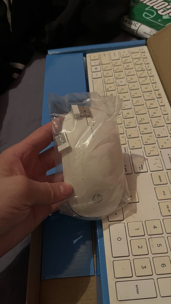 клавитура с мыщки pavilion wireless keyboard and mouse 800