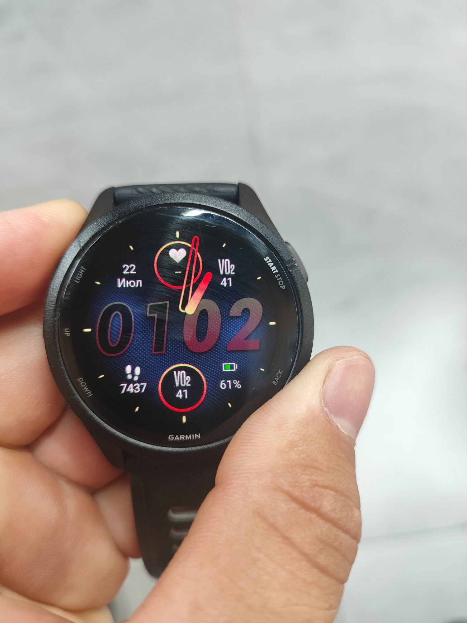 Продам Garmin forrunner 265