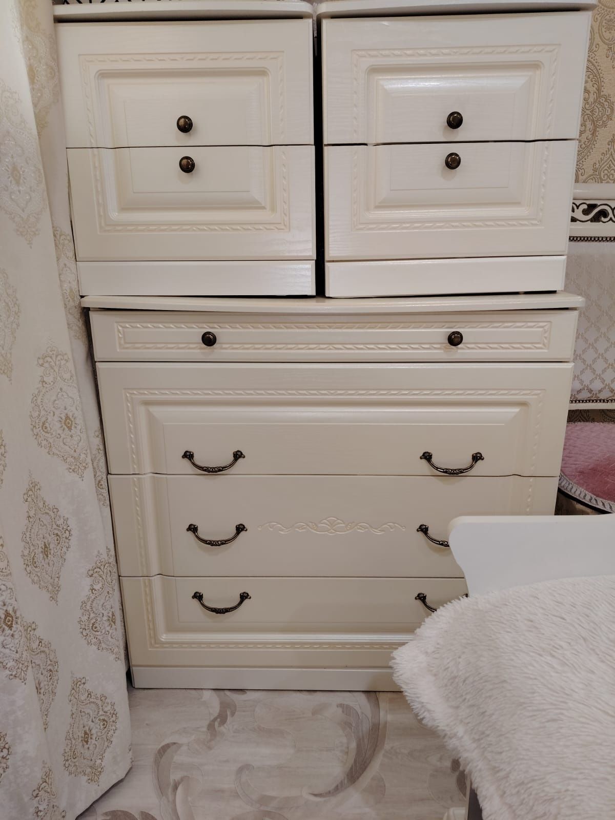 Спальний гарнитур