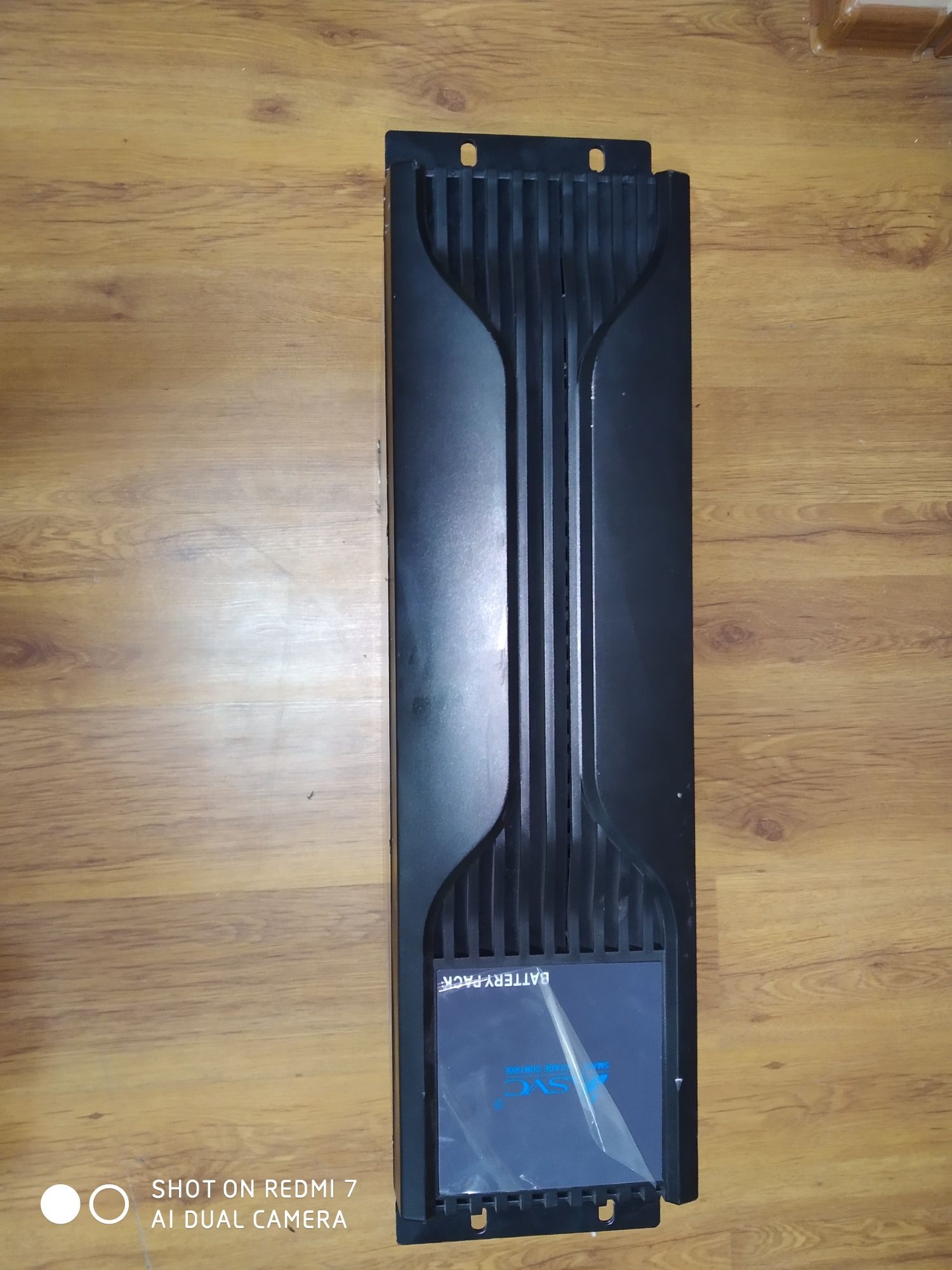 Источник бесперебойного питания SVC RT-6KL-LCD