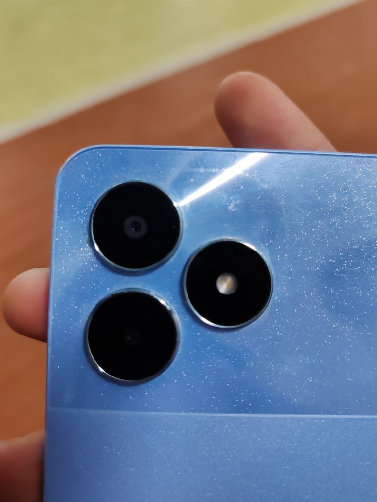 ... Realme note 50