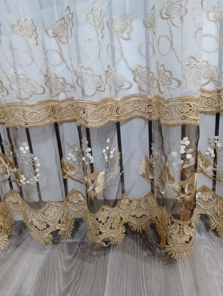 Продам тюль ,длина 6м30см, высота 254см