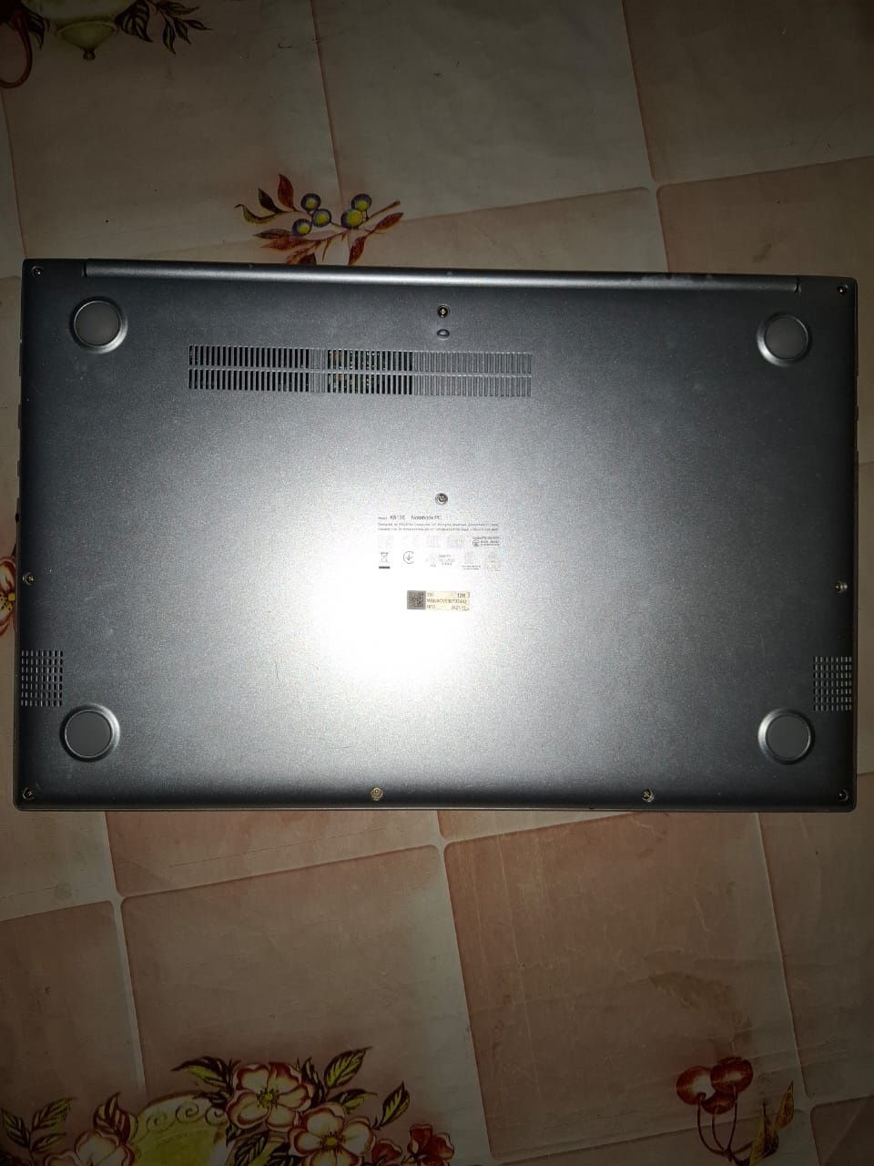 Продам ноутбук ASUS vivobook