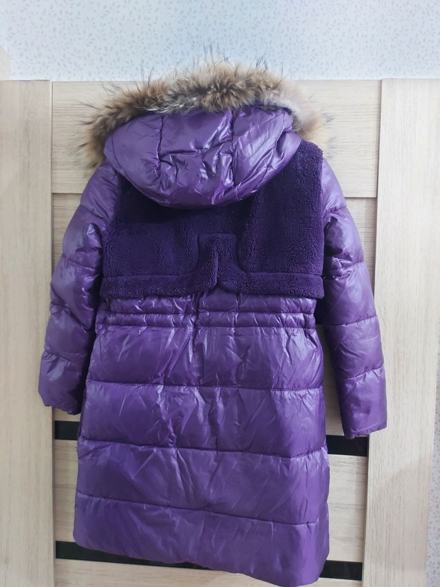 Продам Курту размер 122