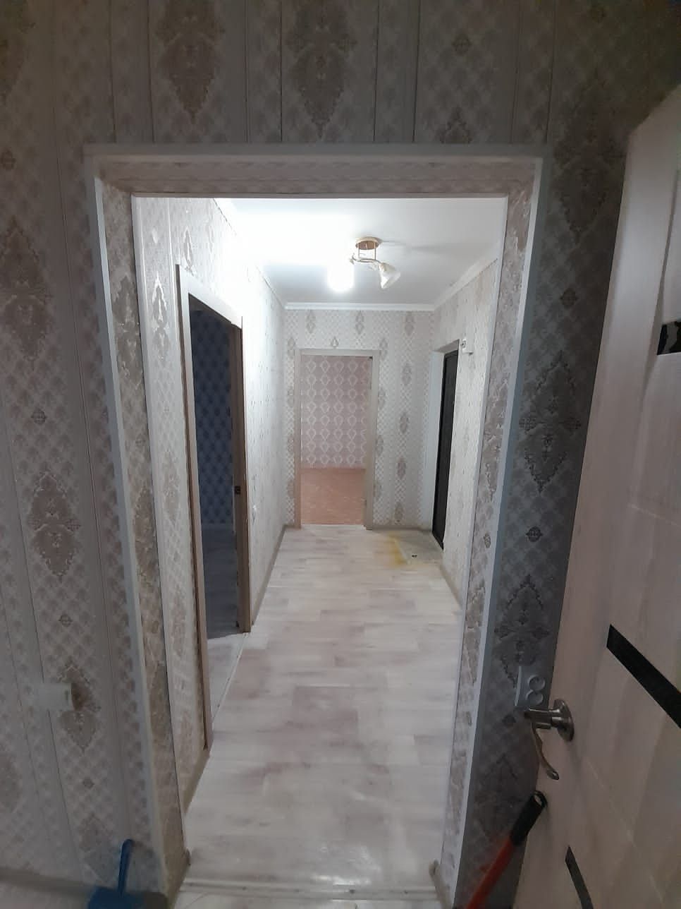 Продам двухкомнатную квартиру микрорайон дружба дом 21 возле 3 школы..
