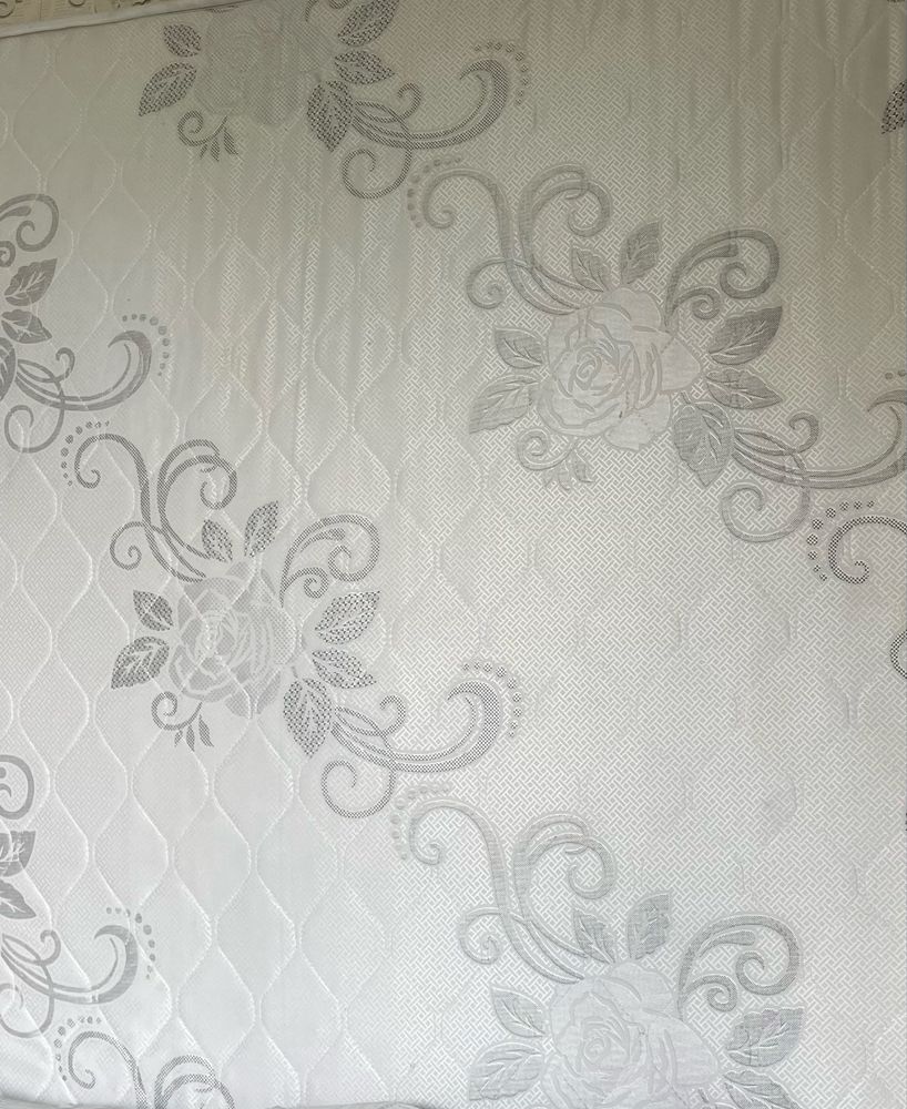 Матрас   180/200