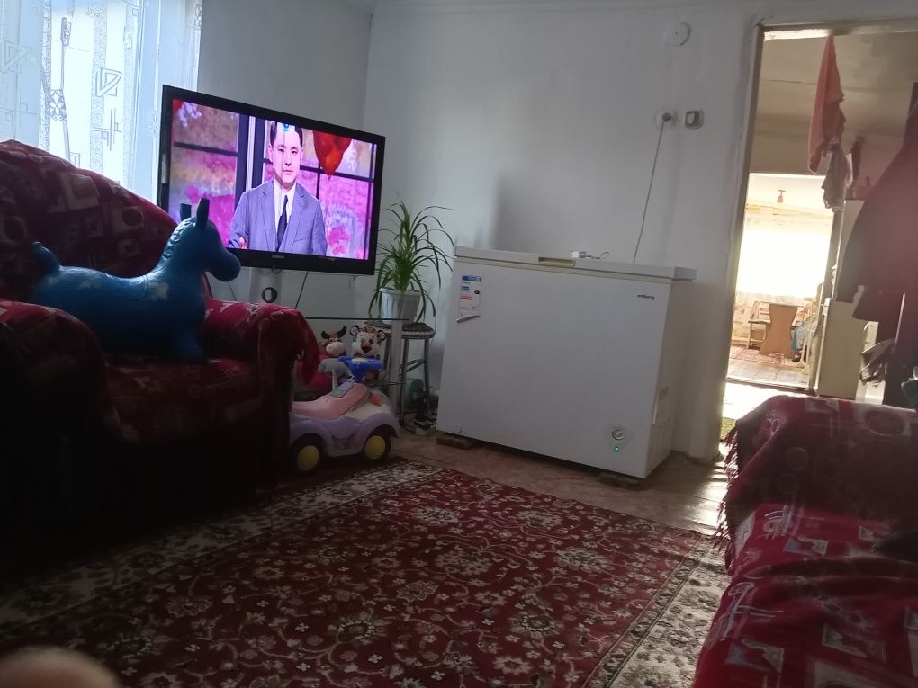 Продаётся дом в Рабочем посёлке в районе вокзала.