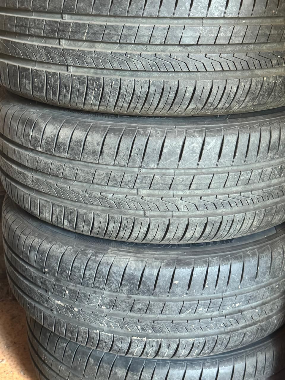 Продам комплект автошин с дисками размер R16