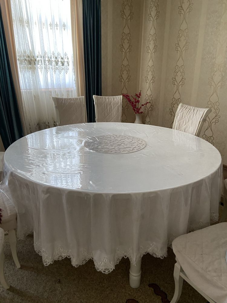 Стол сатамын, продам стол