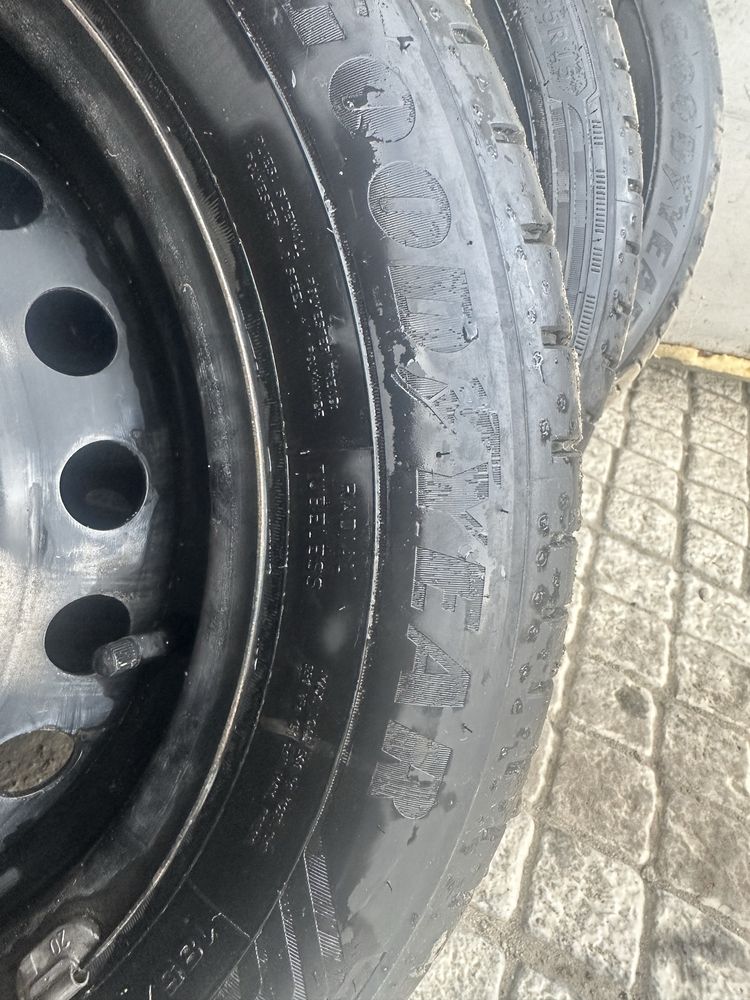 Комплект колёс, колпаков от Hyundai