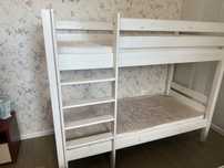 Продается двухяростная кровать IKEA , состояние отличное