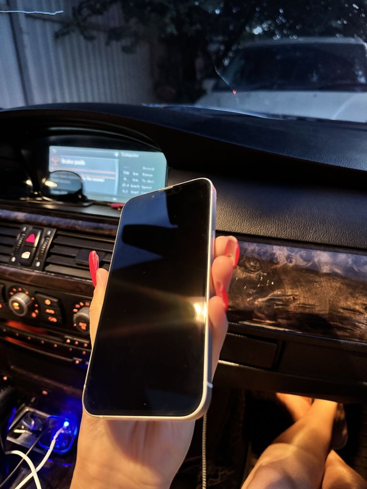 iPhone 13 128 gb 100%