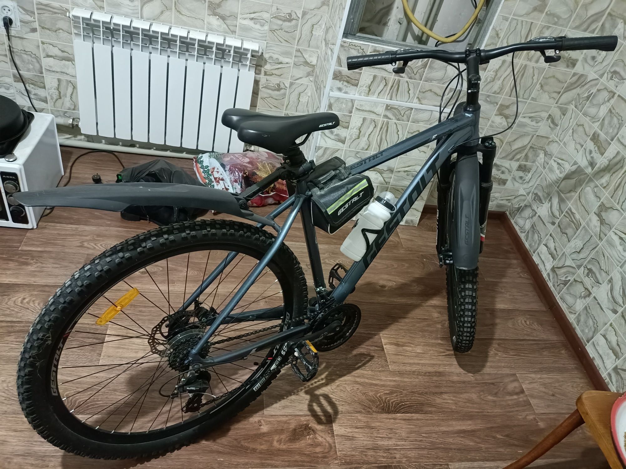 Велосипед Gestalt HX 5005 рама 29  обмен на iphone 12 pro 256gb