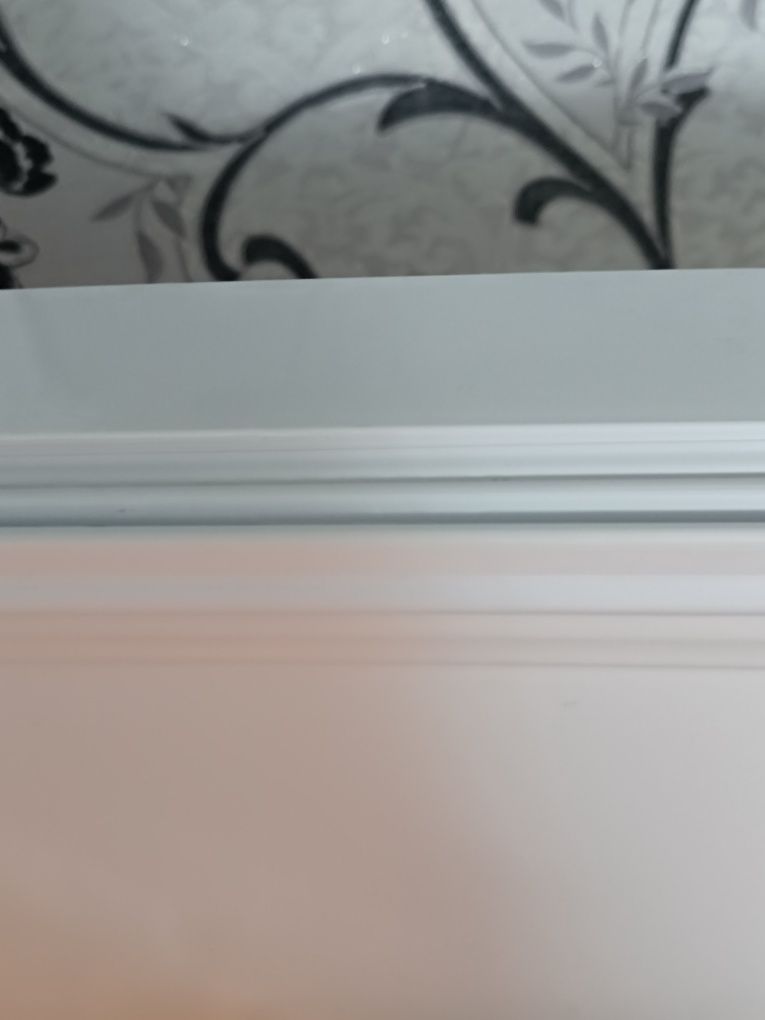 Продам холодильник Indesit