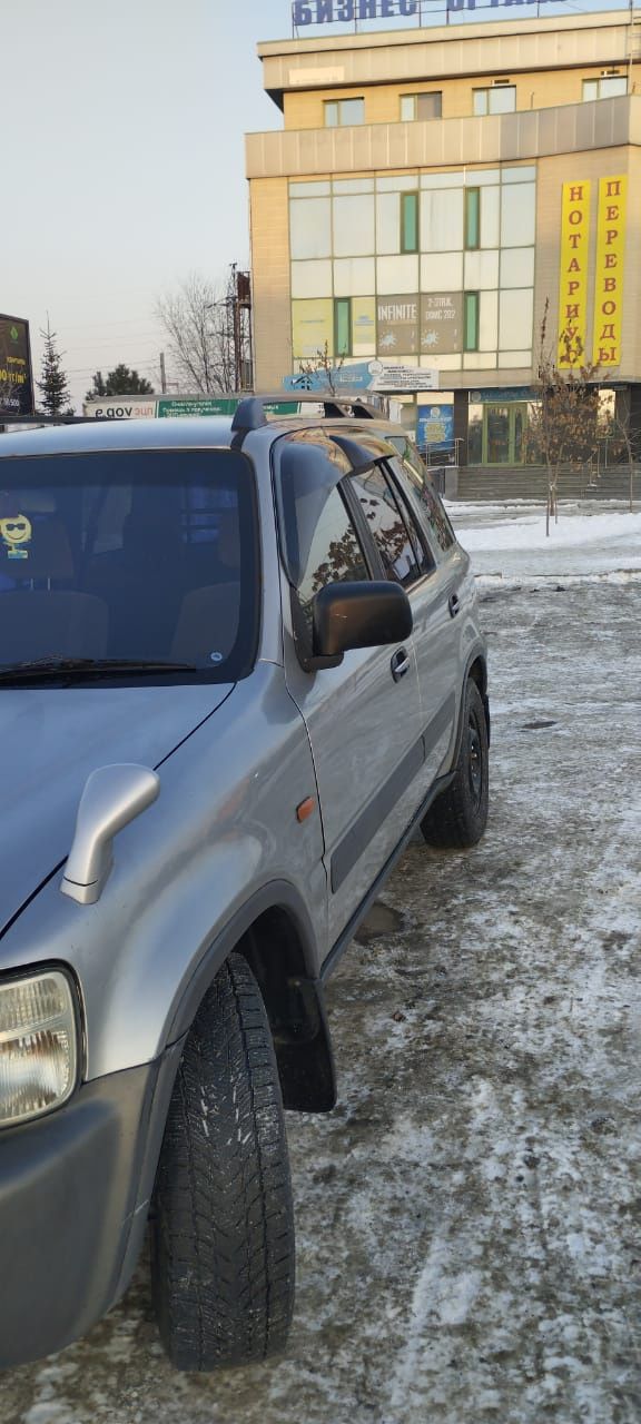 Продам машину Honda CRV