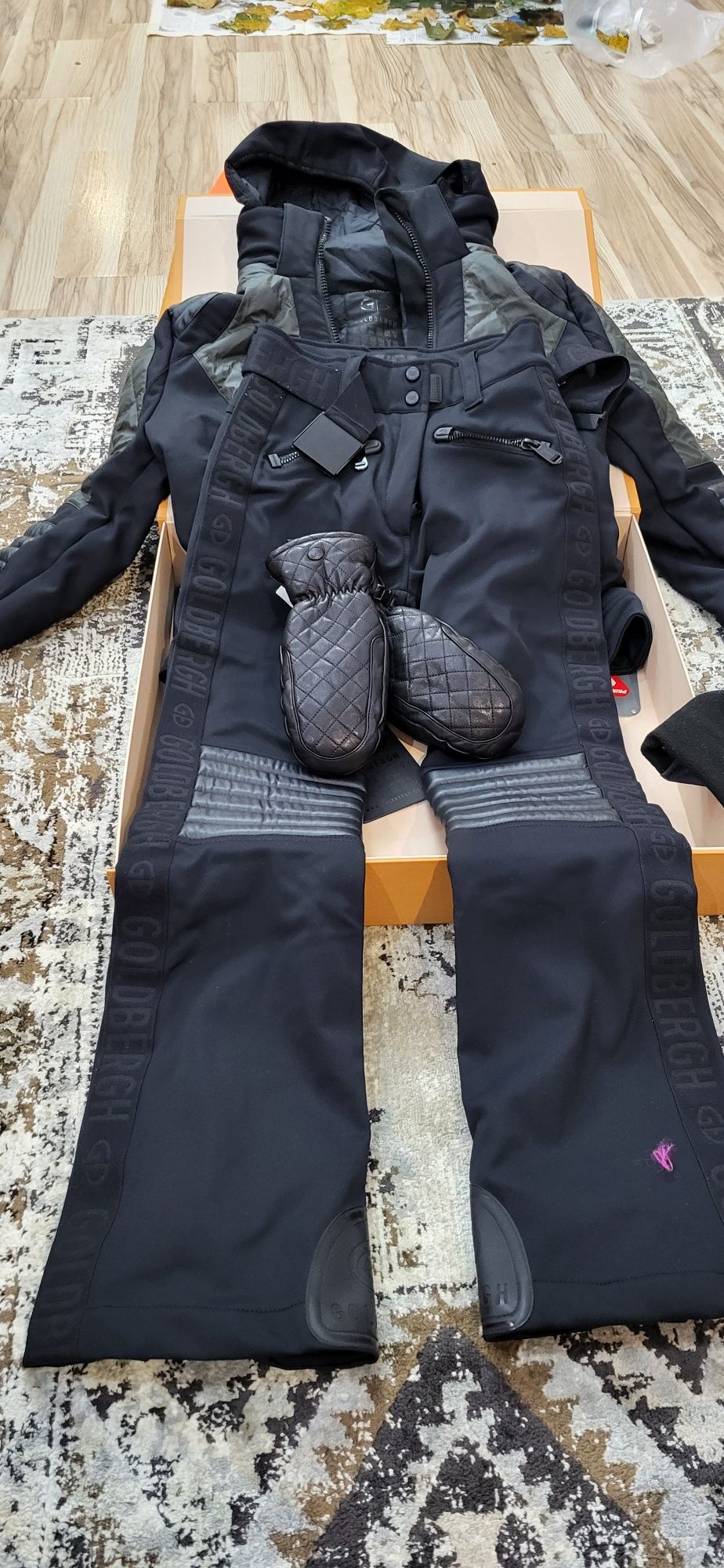 Горнолыжный костюм бренд