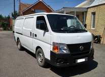 Nissan Urvan (цельнометаллический фургон)