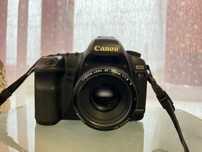 Canon 5d Mark 2 + Canon 50mm f1,8.