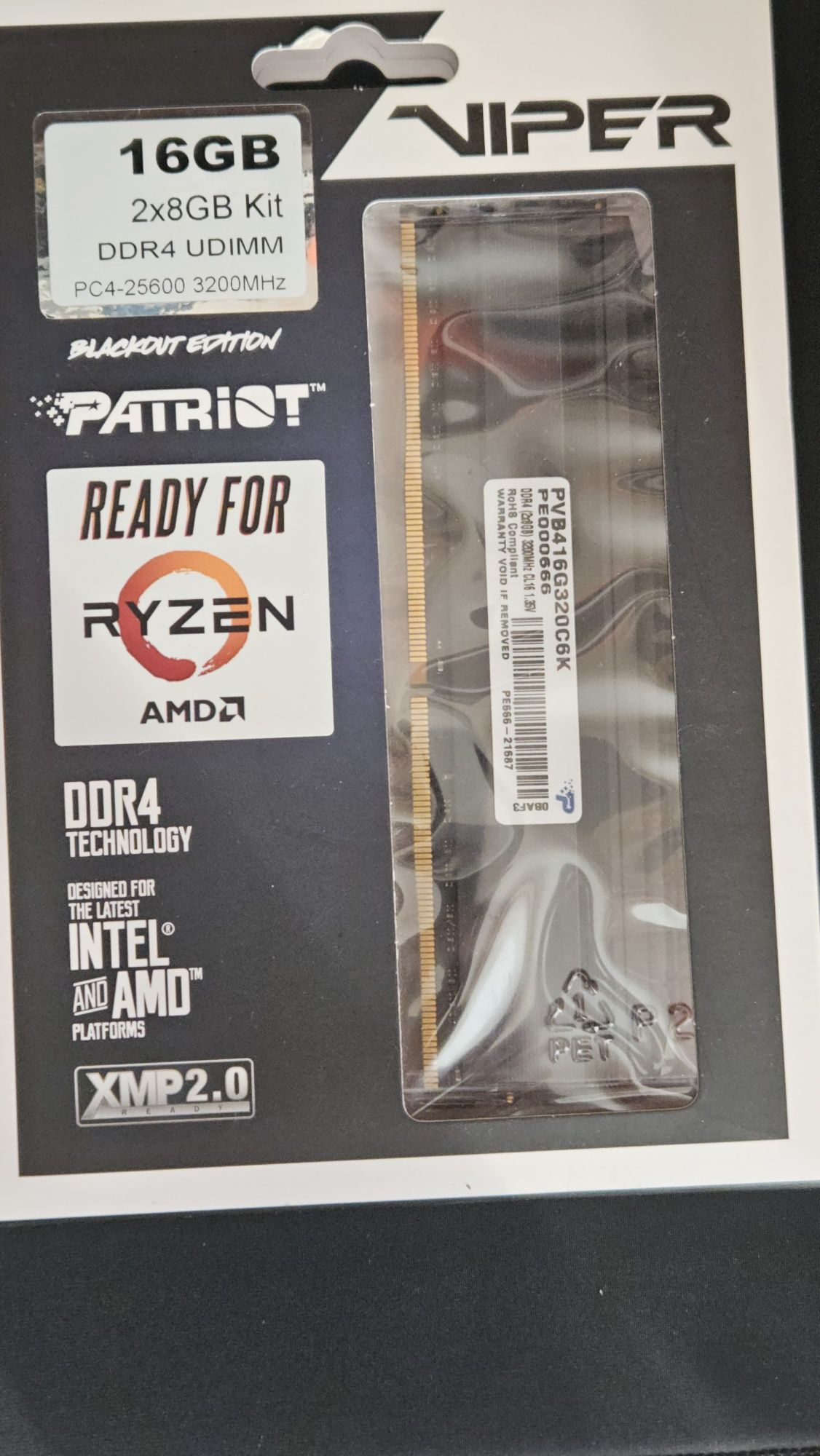 Оперативная память 16ГБ Patriot viper 4 blackout